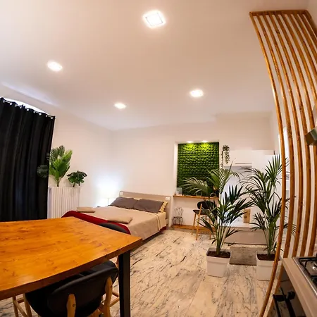 L'ombelico Del Monte - In Centro Storico Апартаменты *