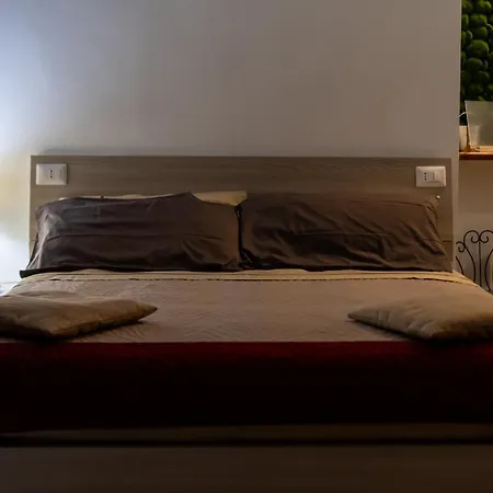 L'ombelico Del Monte - In Centro Storico Апартаменты *