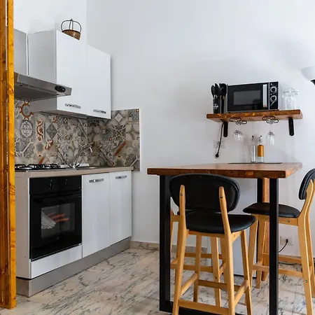 Апартаменты L'ombelico Del Monte - In Centro Storico *