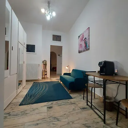 L'ombelico Del Monte - In Centro Storico Апартаменты