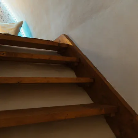 아파트 L'ombelico Del Monte - Del Centro Storico - Just Restored