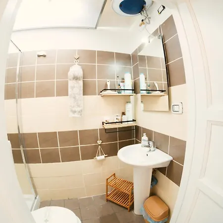 L'ombelico Del Monte - In Centro Storico Апартаменты *