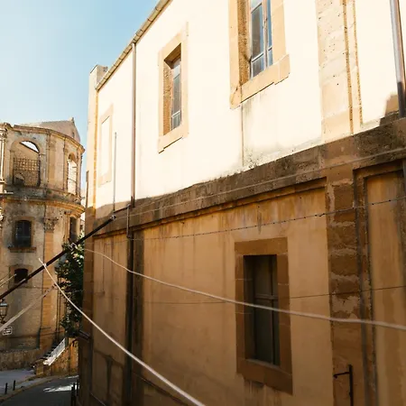 L'ombelico Del Monte - Del Centro Storico - Just Restored