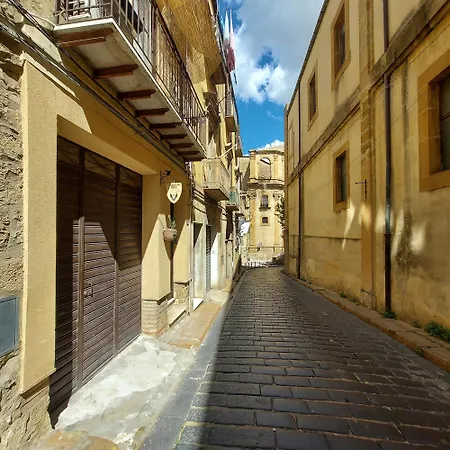 L'ombelico Del Monte - In Centro Storico *