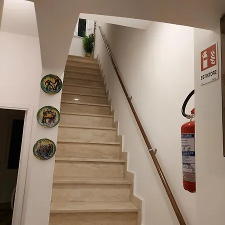 Апартаменты L'ombelico Del Monte - In Centro Storico Пьяцца-Армерина