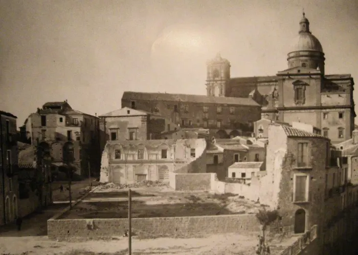 L'ombelico Del Monte - In Centro Storico